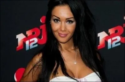 De qui Nabila est-elle fan ?