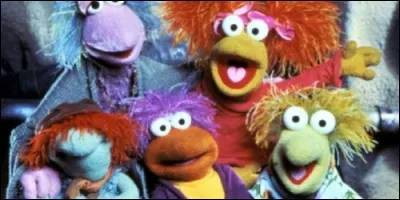 Comment s'appelle le chien de Doc dans "Fraggle Rock" ?