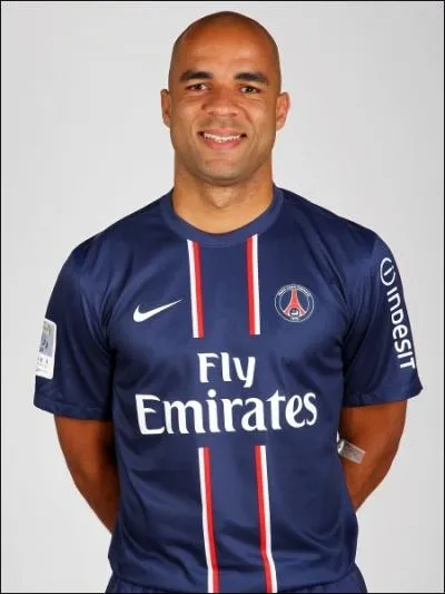 Alex porte le numro :