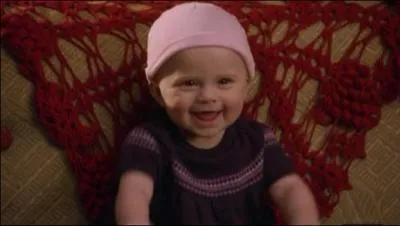 Comment Lucy avait-elle nomm sa fille avant qu'elle ne soit rebaptise  Hope  par Virginia ?