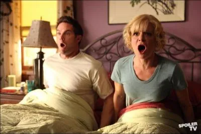 Que fait Burt pour aider Virginia  dcompresser lorsqu'elle est stresse ?