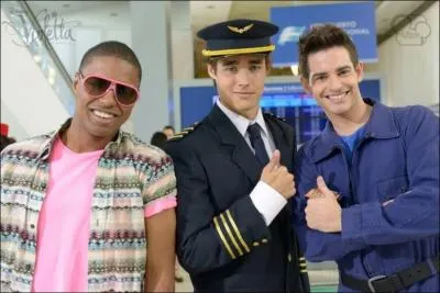 Comment s'appellent ces trois garons dans la srie ?