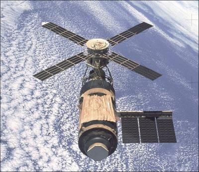 En 1979, où s'est écrasée Skylab, la première station spatiale à retomber sur Terre ?
