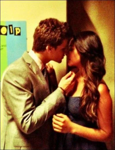 Avec combien de filles et de garçons est sortie Emily ?