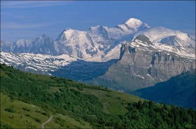 O est le Mont-Blanc haut de 3617 mtres ?