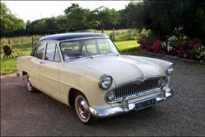 Et cette voiture trs amricanise des annes 1950 ?