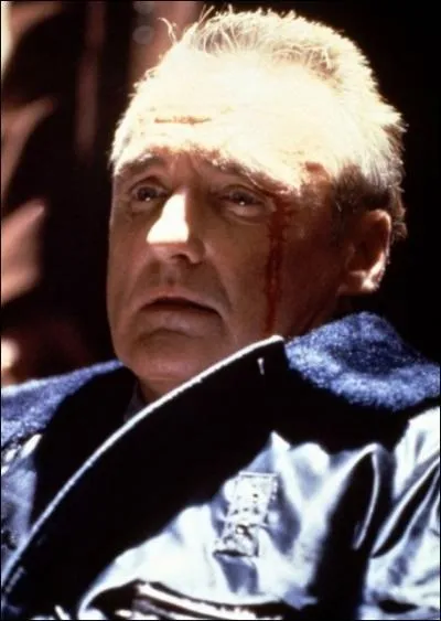 En 1993, Dennis Hopper tourne pour Tony Scott dans le film :
