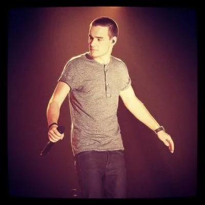 Quelle chanson a t reprise par Liam lors du Up All Night Tour ?