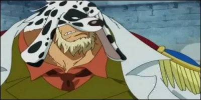 Lors de la Bataille de Marineford, lequel des alliés de Barbe Blanche combat le Vice-Amiral Dalmatien ?