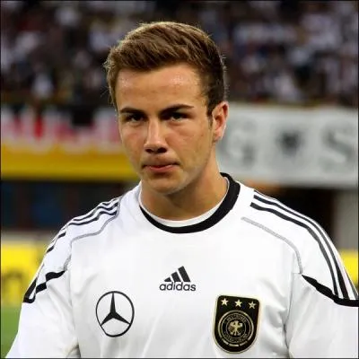 Mario Gotze a t transfrr au :