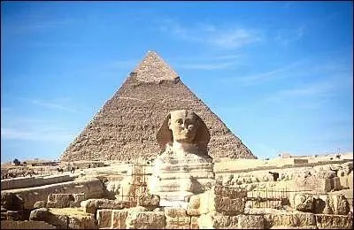 C'est la clbre pyramide du Sphinx, elle se trouve au Caire. De quel pays cette ville est-elle la capitale ?