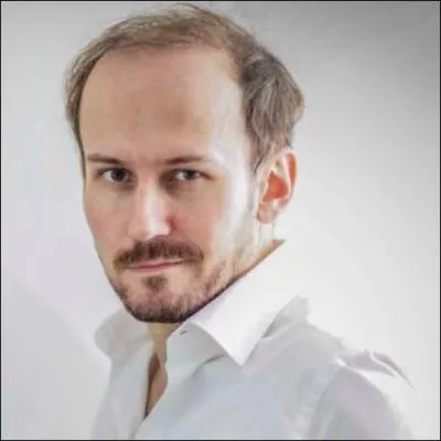 Qui est cet humoriste ?