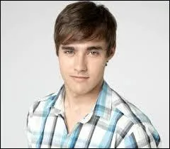 Comment s'appelle cette personne ?