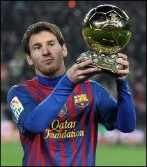Quel est ce joueur jouant au FC Barcelone ?