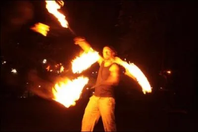 Comment s'appelle cet accessoire chaud, chaud, chaud ?