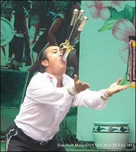 Voil un artiste qui a un curieux rgime alimentaire. Comment le nomme-t-on ?