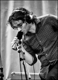 Faut du gazon dans les tabacs. Faudrait...