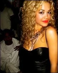 Comment s'appelle sa soeur ?