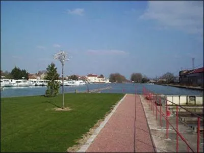 Dans quel dpartement se trouve la ville de Migennes ?