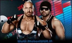 Ryback vs. Camacho, qui gagne ?