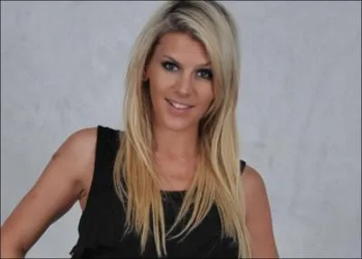 Comment s'appelle celle qui a fait plusieurs fois les anges ?