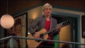 Quelle chanson interprte Austin pour plaire  Ally ?