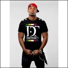 ''T'es cardiaque ? Viens pas à mes concerts 
Je veux pas de mort dans la conscience 
Comme Marlboro et ses cancers''