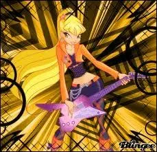 Pourquoi est-elle habille comme a ?