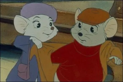 De quel concierge Bianca est-elle follement amoureuse au point de l'avoir fait passer de concierge  agent de la SOS Socit (de manire indirecte) sans hsiter et est partie  l'aventure avec lui ?