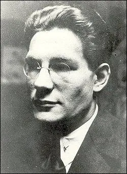 Cet objet, sans branches, constitu de deux verres, tient sur le nez grce au pincement d'un ressort. Quel est son nom ?