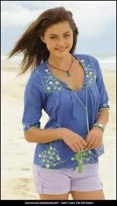 Qui interprte Cleo Sertori ?