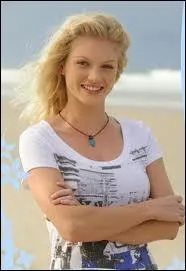 Qui interprte Rikki Chadwick ?