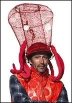 Que reprsente le chapeau de Jacques, cal en sardine ? Indice : http : //www. saupiquet.com