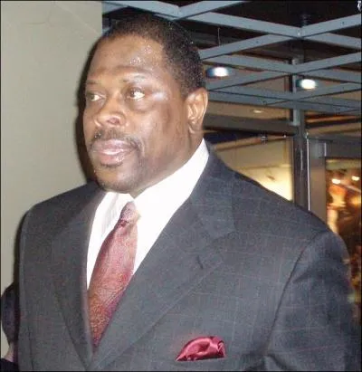 Qui est ce mythique pivot des Knicks des annes 80 et 90 ?