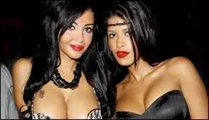 Qui sont ces deux filles ?