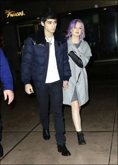 Qui est  ct de cette membre des Little Mix ?