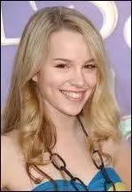 Quel rle joue Bridgit Mendler ?
