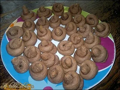 C'est dans le ... ... qu'on reconnat ses amis !