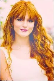 Dans quelle srie joue-t-elle Aven compagnie de Zendaya Coleman ?