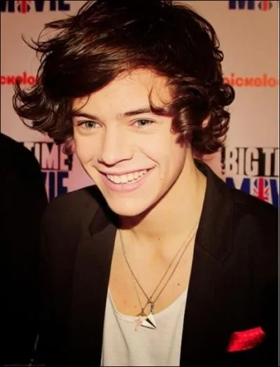 Avec qui Harry se fait-il surnommer  Potter et Weasley  ?