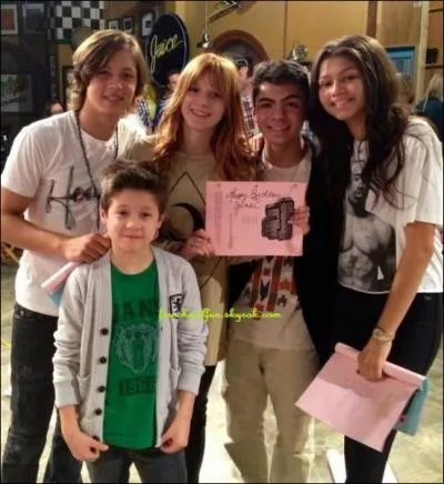 Dans l'pisode 6, qu'arrive-t-il quand CeCe s'en va laissant Flynn avec Rocky malade ?