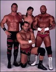 Quel tait le nom de ce gang compos de Dean Malenko, Eddie Guerrero, Chris Benoit et Perry Saturne ?