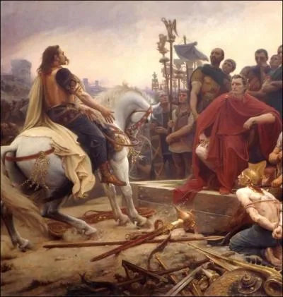 A quelle bataille Vercingtorix, en signe de rddition jette-t-il ses armes et son lgendaire casque devant Jules Csar ?