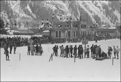 Les premiers jeux olympiques d'Hiver eurent lieu dans une station des Alpes franaises. Laquelle ?