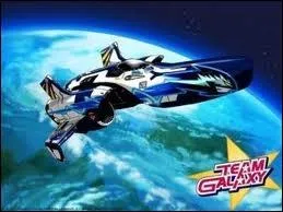 Quelle est la couleur du vaisseau de Josh ?