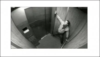 tre claustrophobe, c'est avoir peur :