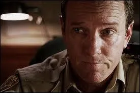 Quel mtier fait le pre de Stiles Stilinski ?