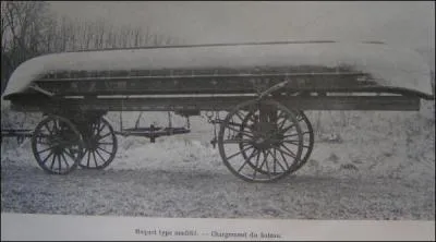 Comment s'appelle cette voiture  2 roues et  2 brancards longs, forts et trs rapprochs l'un de l'autre, sur laquelle on transporte, dans l'intrieur des villes, les marchandises en tonneaux ?