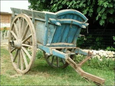 Quel est le nom du vhicule hippomobile, gnralement agricole, destin  transporter un matriau en vrac ? Sa particularit est que la caisse peut basculer vers l'arrire pour vider le chargement.