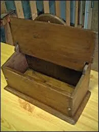 Qu'est-ce que ce meuble simple, utilis dans les rgions isoles et en montagne ?